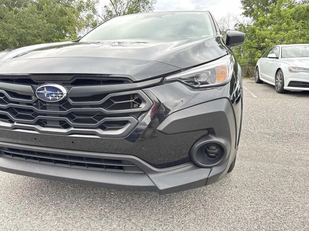 Used 2024 Black Subaru Base image 10