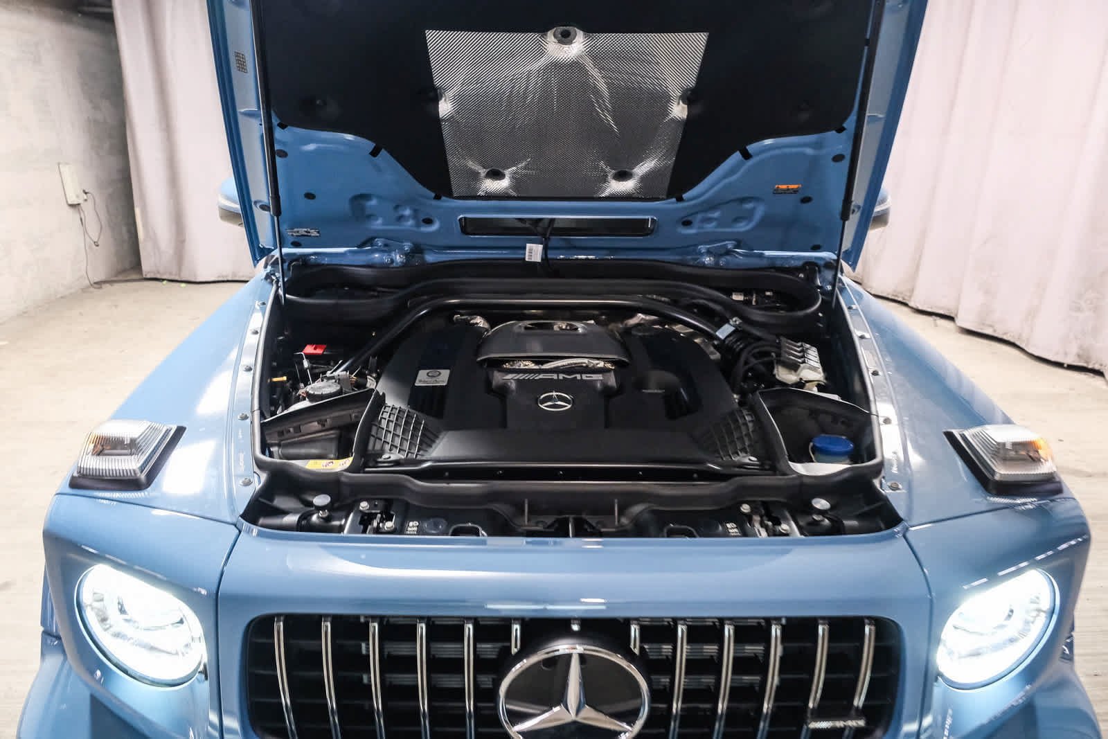 New 2027 MANUFAKTUR China Blue Mercedes-Benz AMG® G 63 SUV image 64
