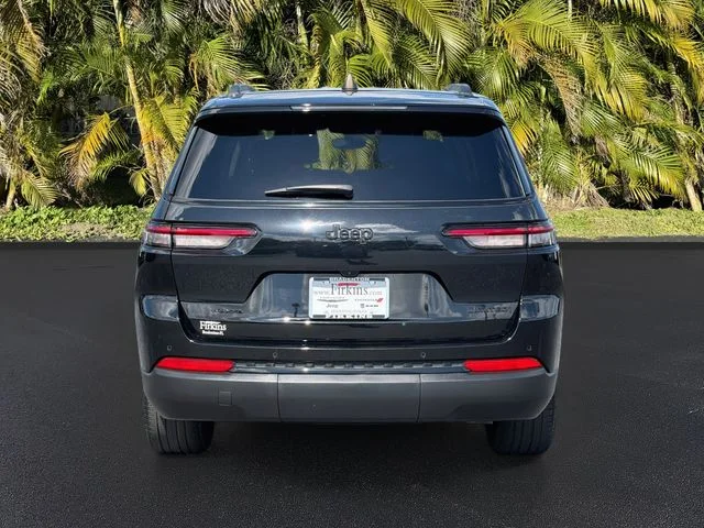 Used 2023 Black Jeep Limited image 7