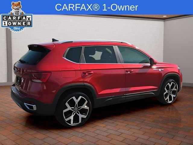 Used 2023 Red Volkswagen 1.5T SEL image 2