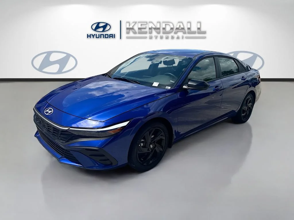 Used 2026 Intense Blue Hyundai SEL Sport image 3