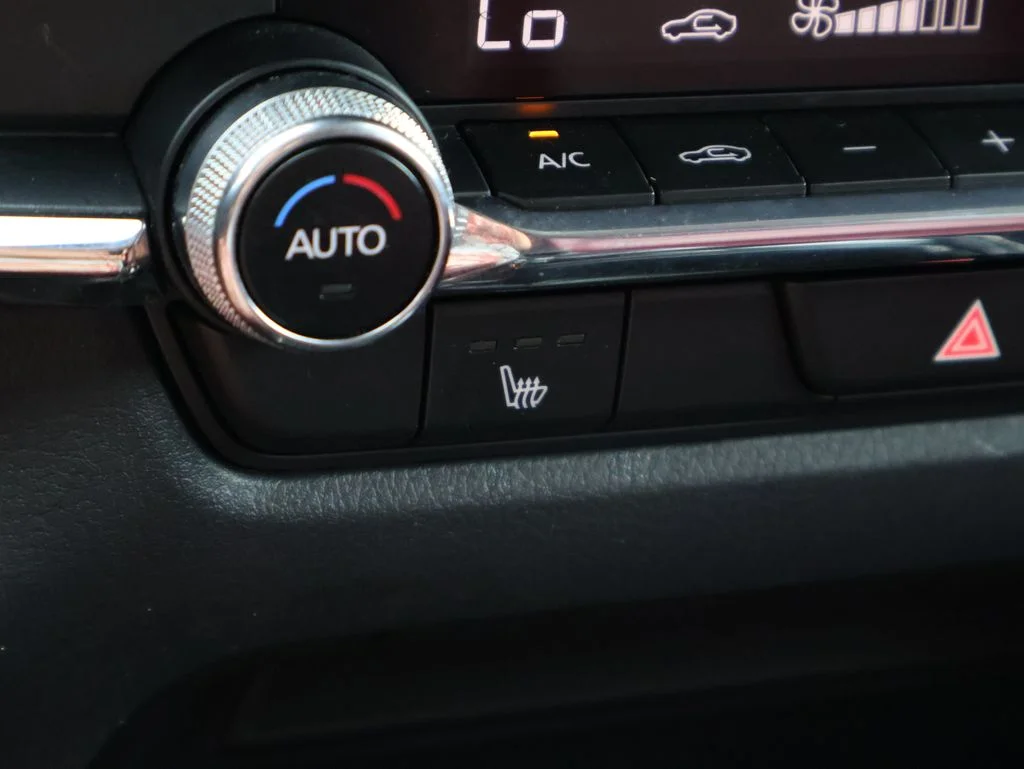 Used 2025 Gray Mazda 2.5 S Carbon Edition image 37