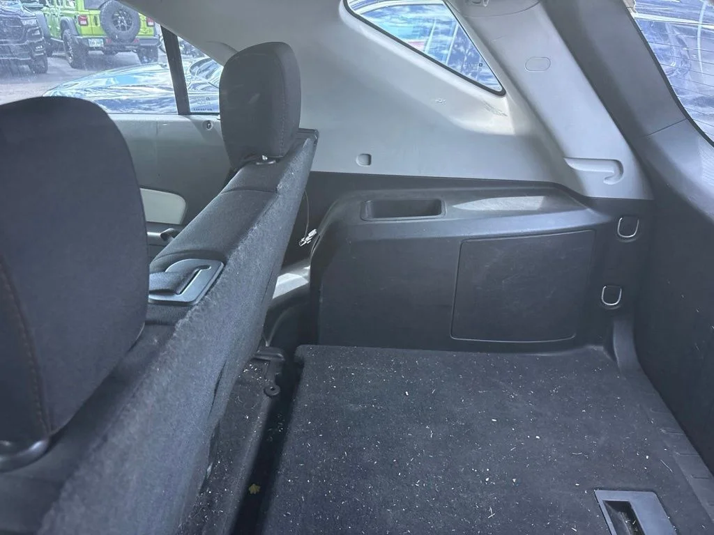 Used 2017 White Chevrolet LS image 20