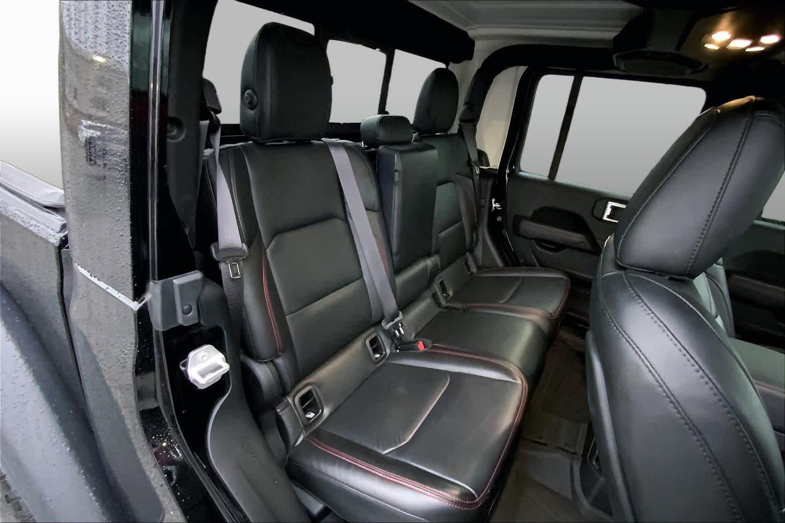 Used 2023 Black Clearcoat Jeep Rubicon image 19