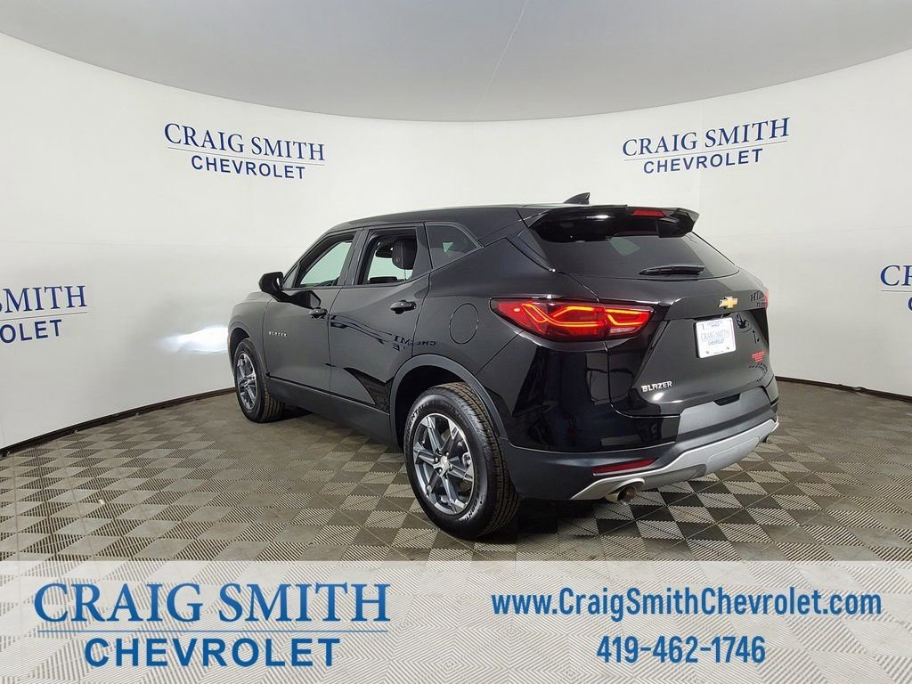 2025 Chevrolet Blazer 2LT - Photo 11