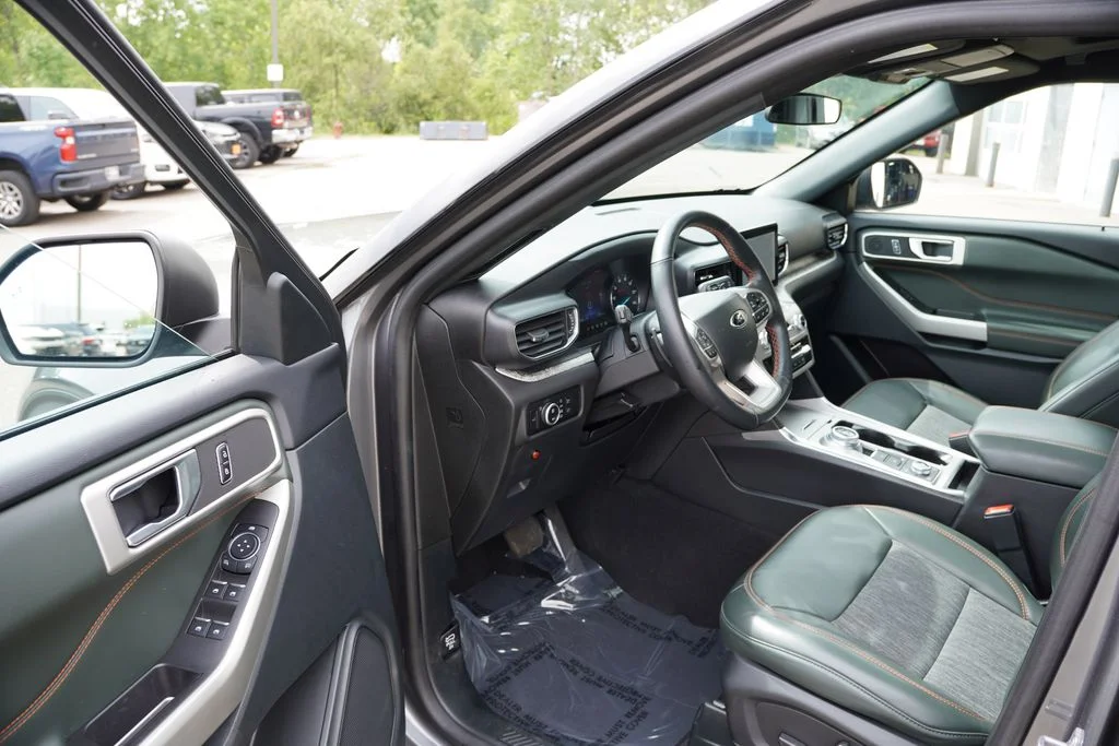 Used 2023 Carbonized Gray Metallic Ford Timberline image 14