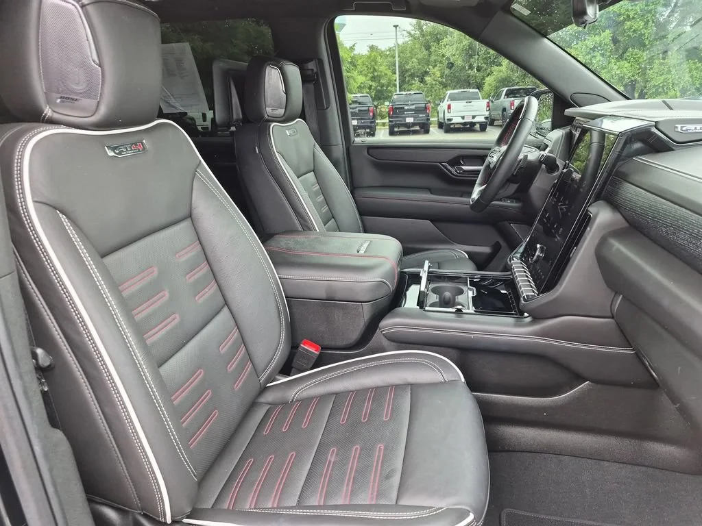 Certified Used 2025 Onyx Black GMC AT4 Ultimate image 44
