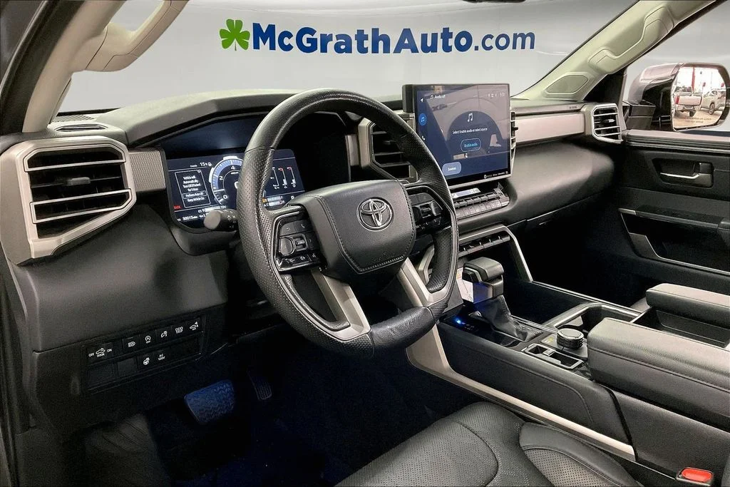 2024 Toyota Tundra Limited - Photo 17