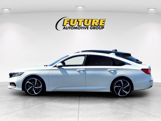 Used 2018  Honda Sport image 7