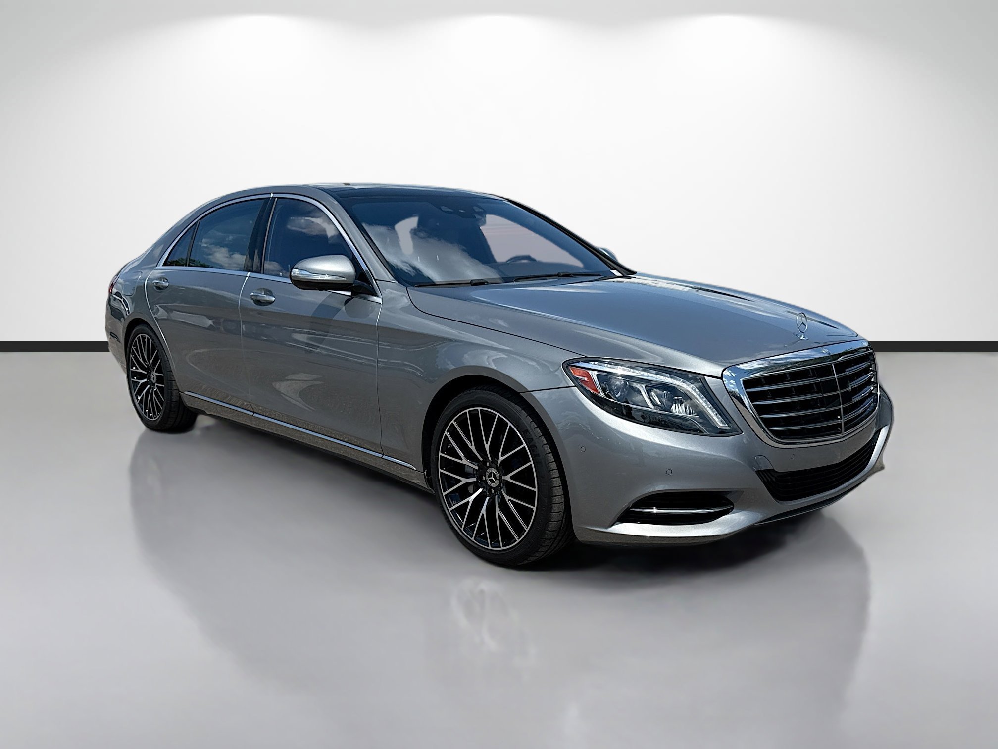 2015 Mercedes-Benz S-Class S550