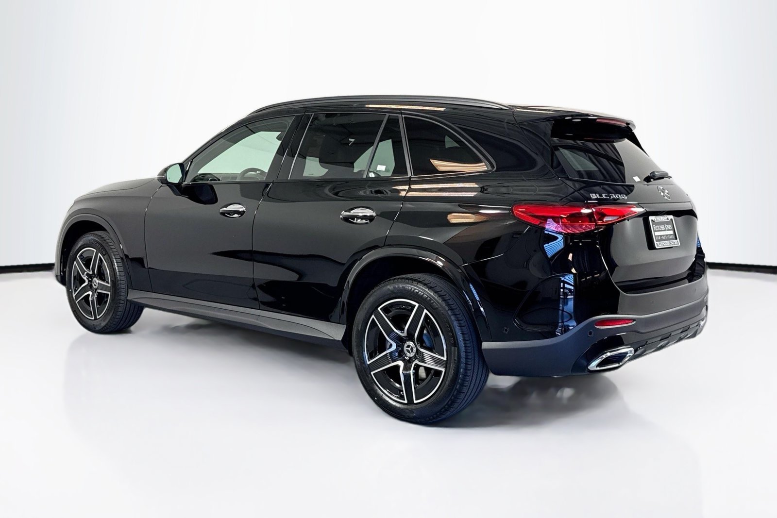 New 2026 Black Mercedes-Benz GLC 300 image 7