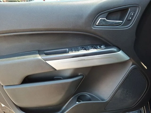 Used 2016 Black Chevrolet LT image 13