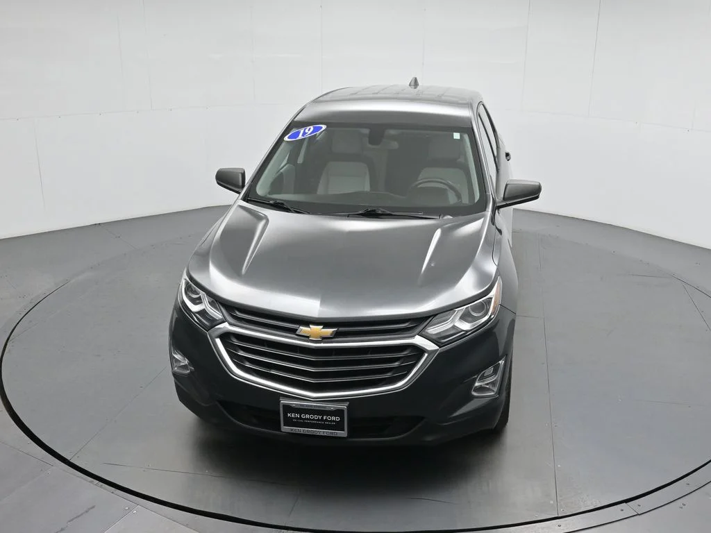 Used 2019 Gray Chevrolet LS image 37