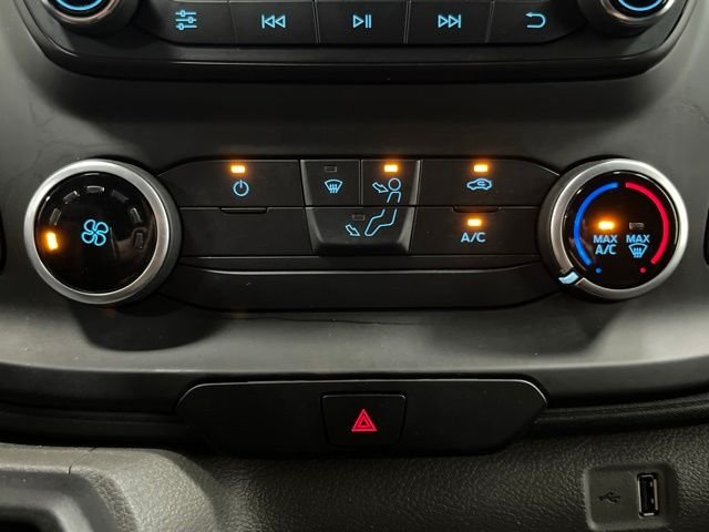 Used 2025 Oxford White Ford Base image 17