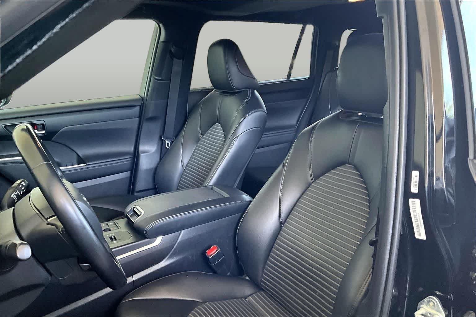 Used 2024 Midnight Black Metallic Toyota XSE image 8