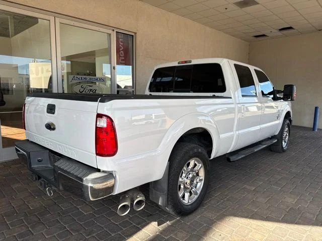 Used 2016 Oxford White Ford Lariat image 4
