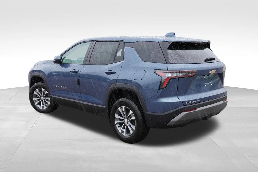 New 2027 Lakeshore Blue Metallic Chevrolet LT image 5