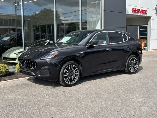 2025 Maserati Grecale Base