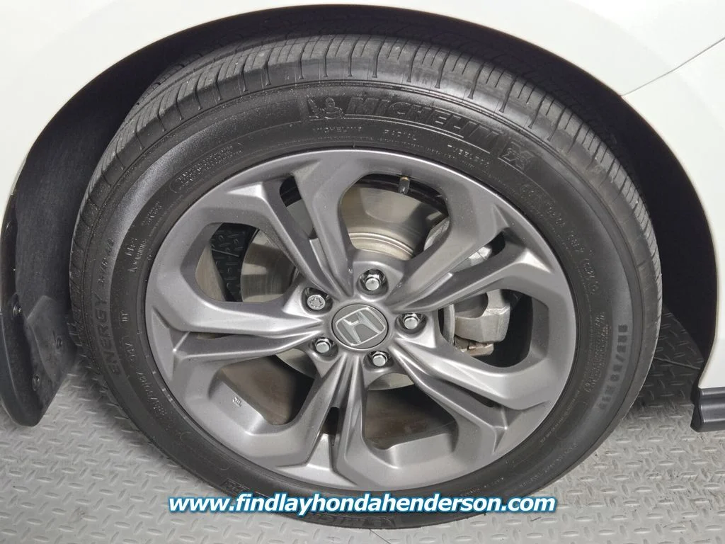 Certified Used 2024 Platinum White Pearl Honda EX image 12