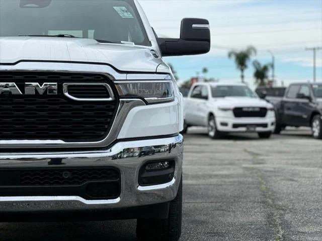 New 2026 Bright White Clear-Coat Exterior Paint RAM Big Horn/Lone Star image 4