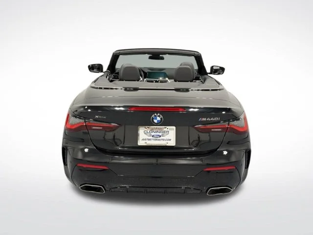 Used 2023 Black BMW M440i xDrive image 10
