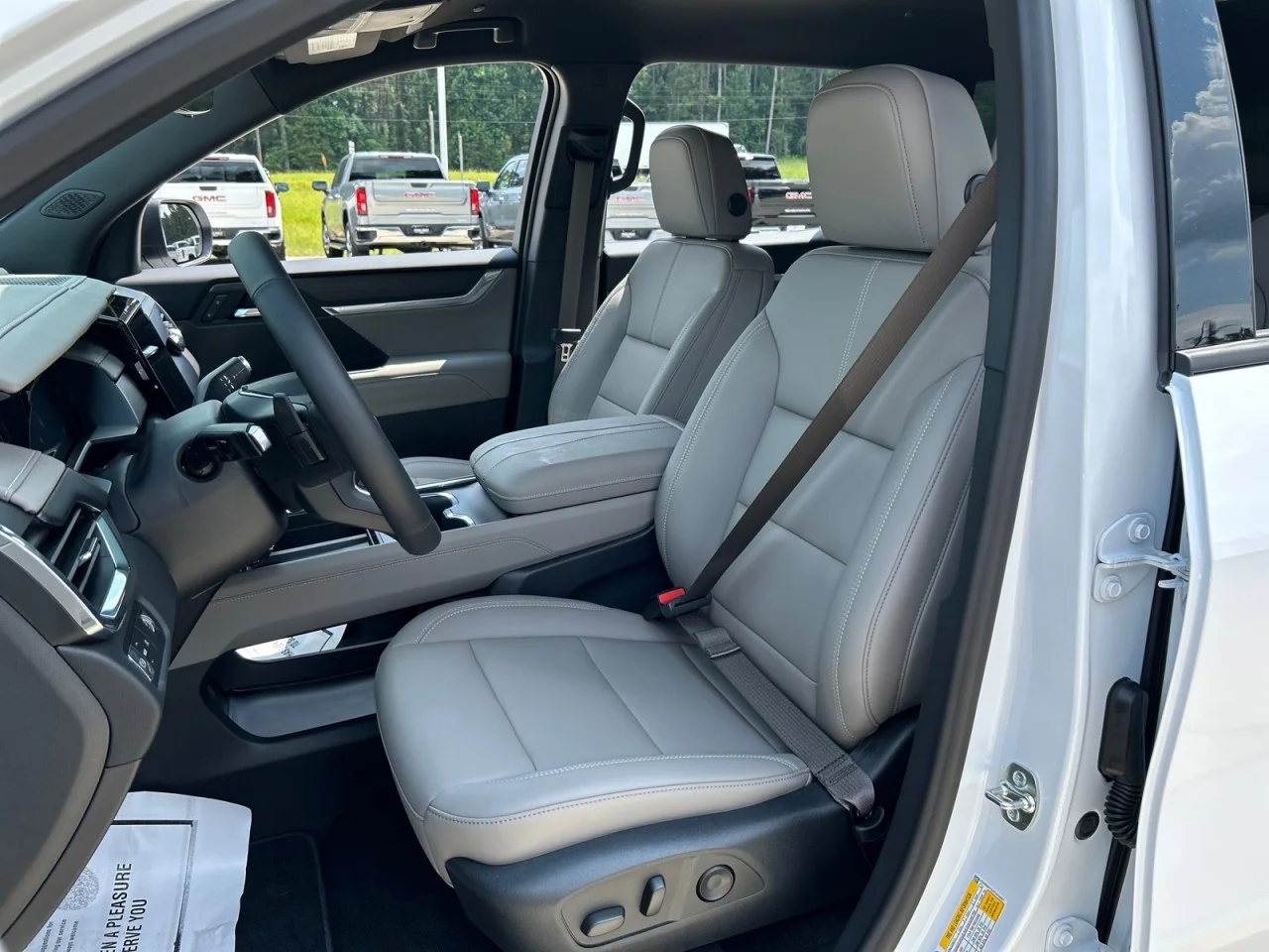 New 2026 Summit White GMC Elevation image 16