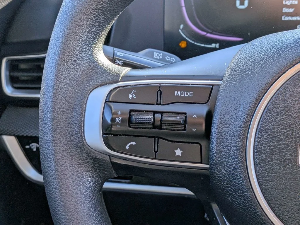 Certified Used 2025 Steel Gray Kia LX image 19