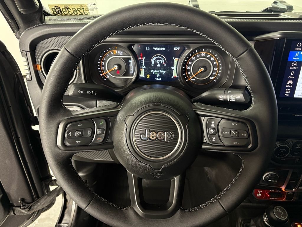 New 2026 Granite Crystal Metallic Clearcoat Jeep Mojave image 17