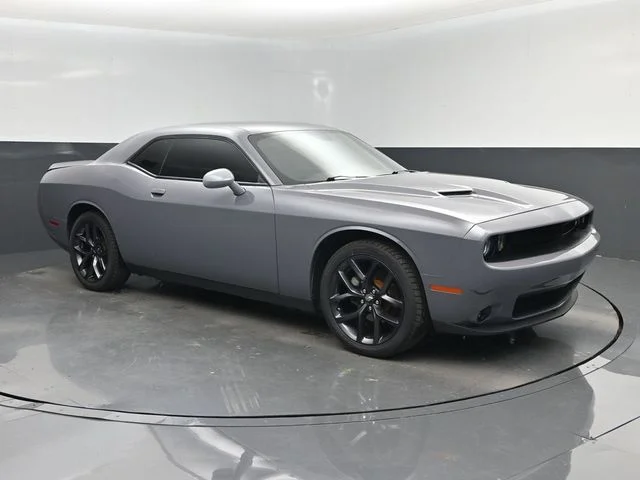 2022 Dodge Challenger SXT