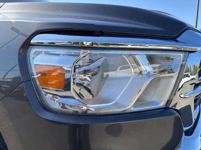 Used 2021 Granite Crystal Metallic Clearcoat Ram Big Horn/Lone Star image 9