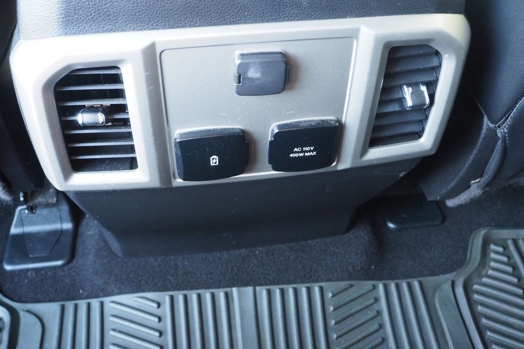 Used 2019 Black Ford Lariat image 16