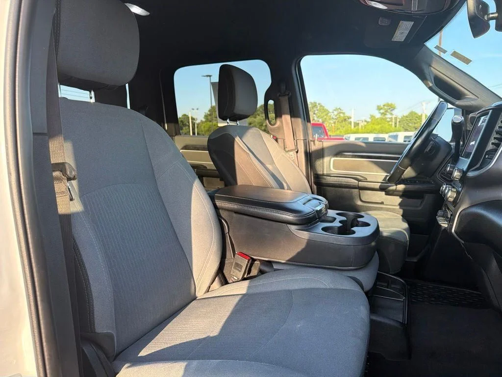 Used 2022 White Ram Big Horn image 22
