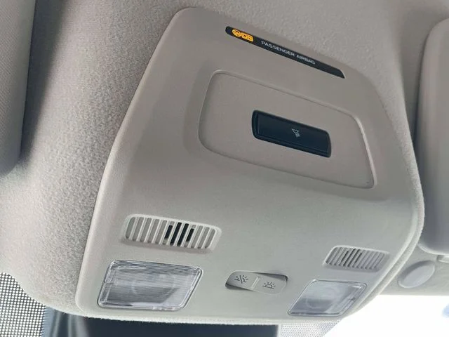 New 2026 Oxford White Ford Base image 11