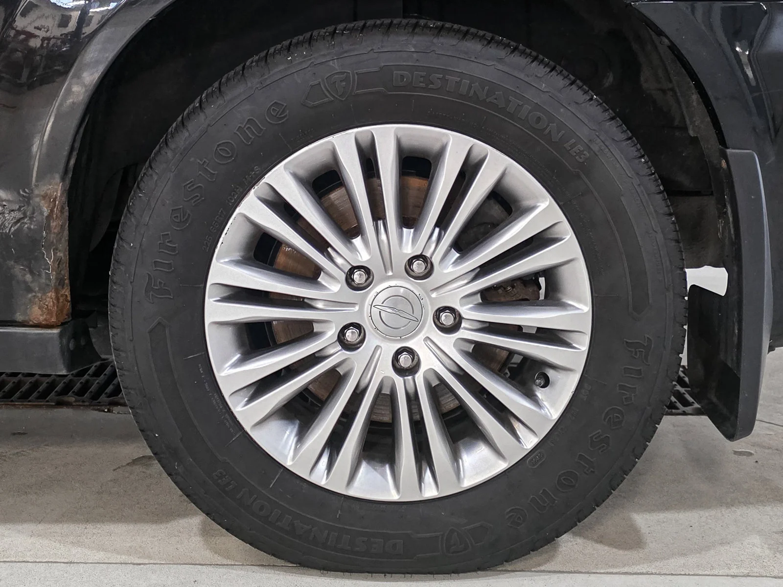 Used 2013 Black Chrysler Touring-L image 18