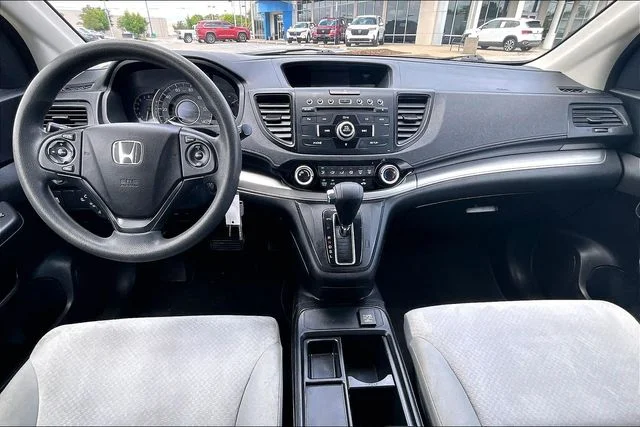 Used 2016 Gray Honda SE image 7