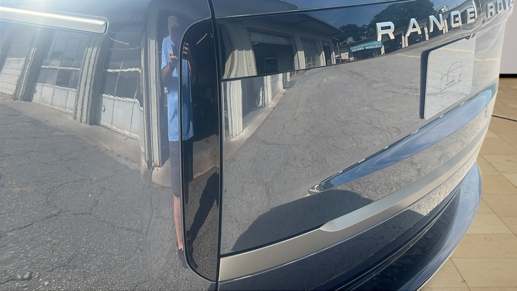 2026 Land Rover Range Rover SE - Photo 12