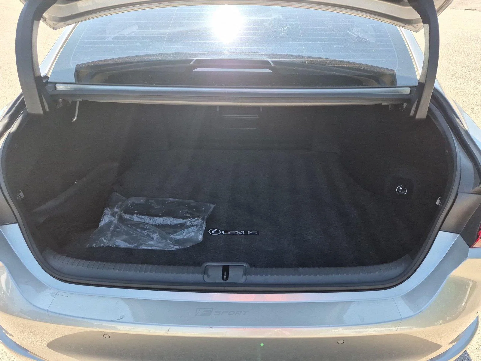 Used 2021 Atomic Silver Lexus ES 350 F SPORT image 35