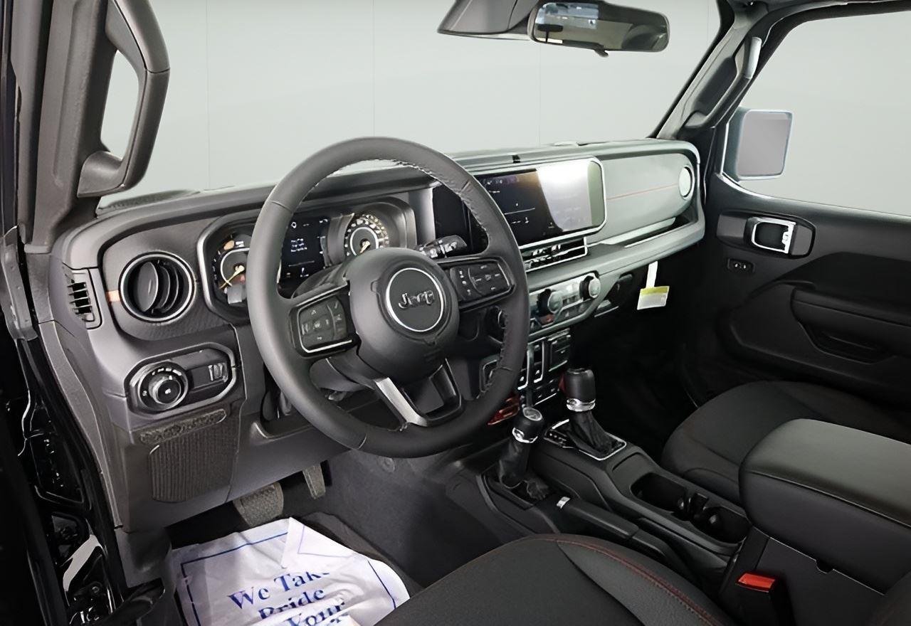 2025 Jeep Wrangler 2-Door Rubicon - Photo 9