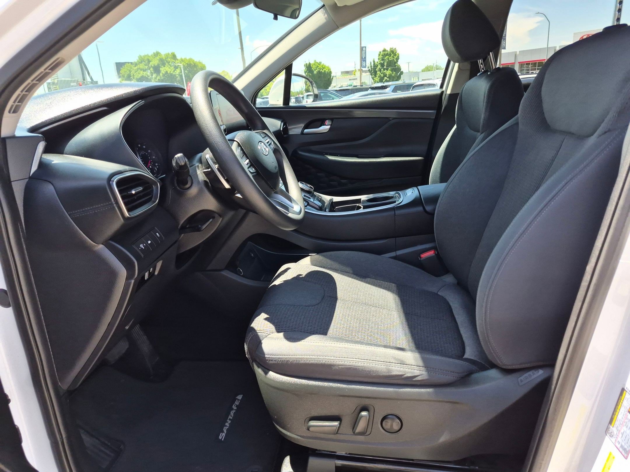2022 Hyundai Santa Fe SEL - Photo 15