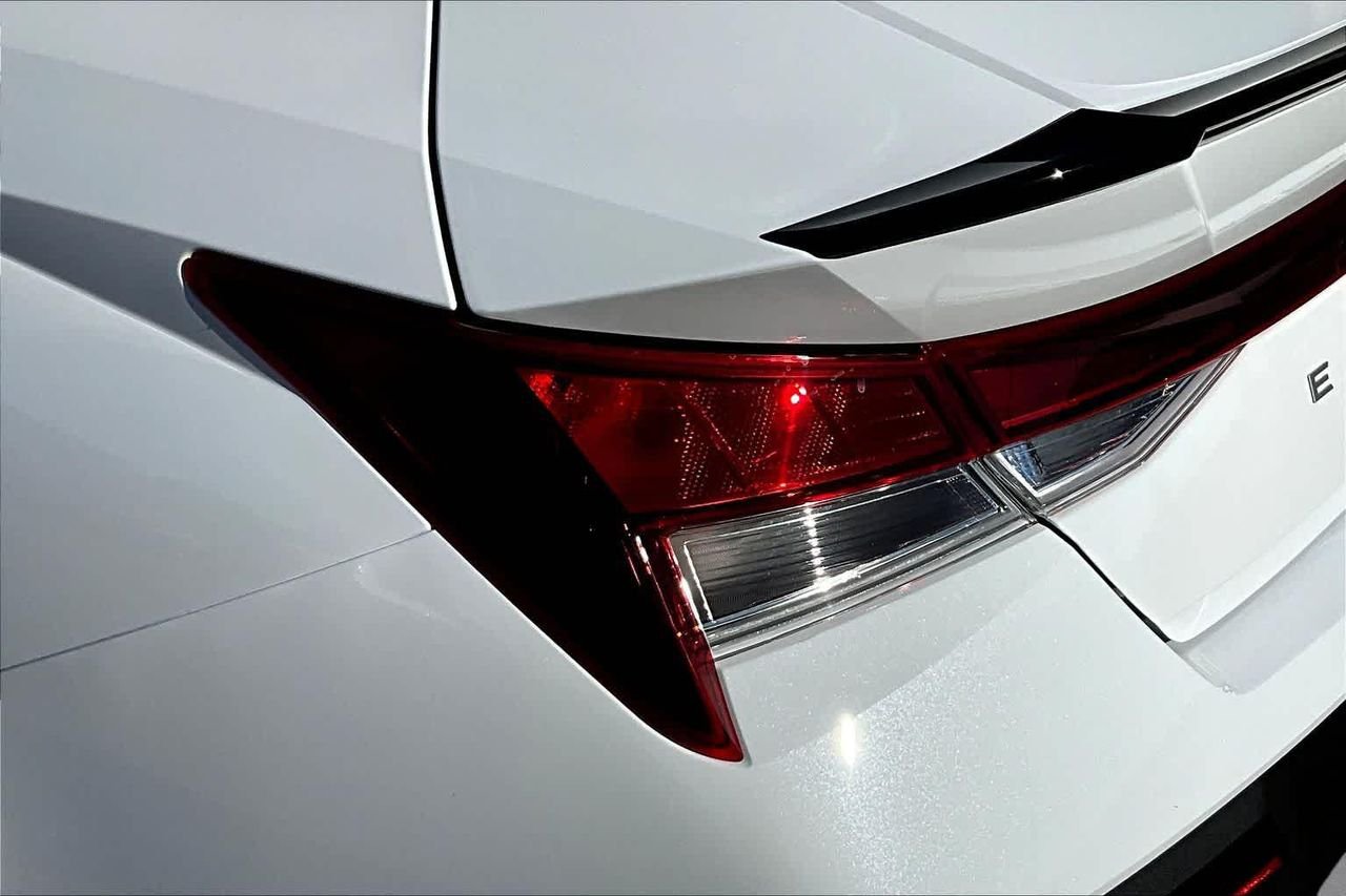 New 2026 Serenity White Hyundai SEL Sport image 14