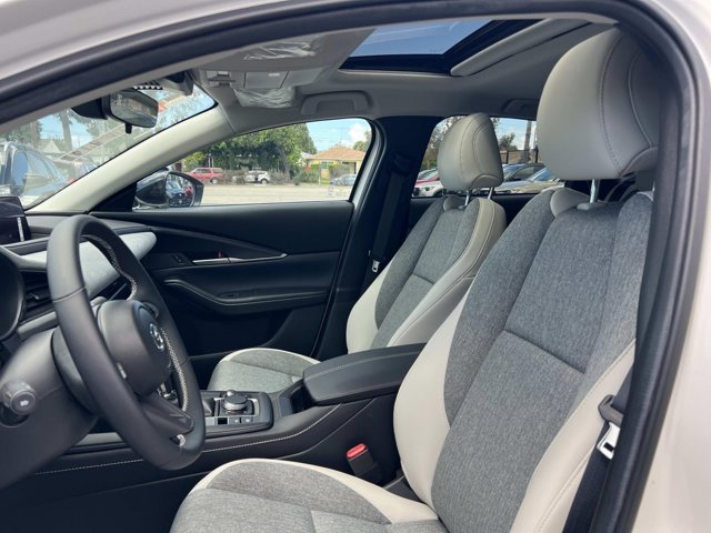 2026 Mazda CX-30 Aire Edition - Photo 13