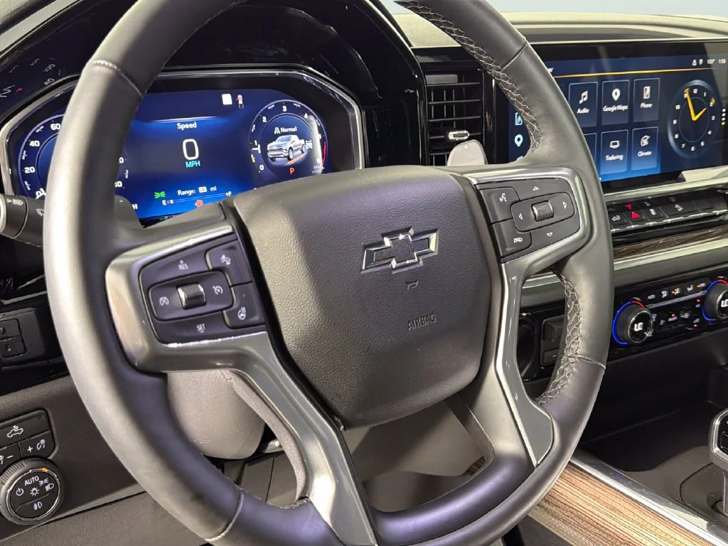 Used 2026 Black Chevrolet RST image 26