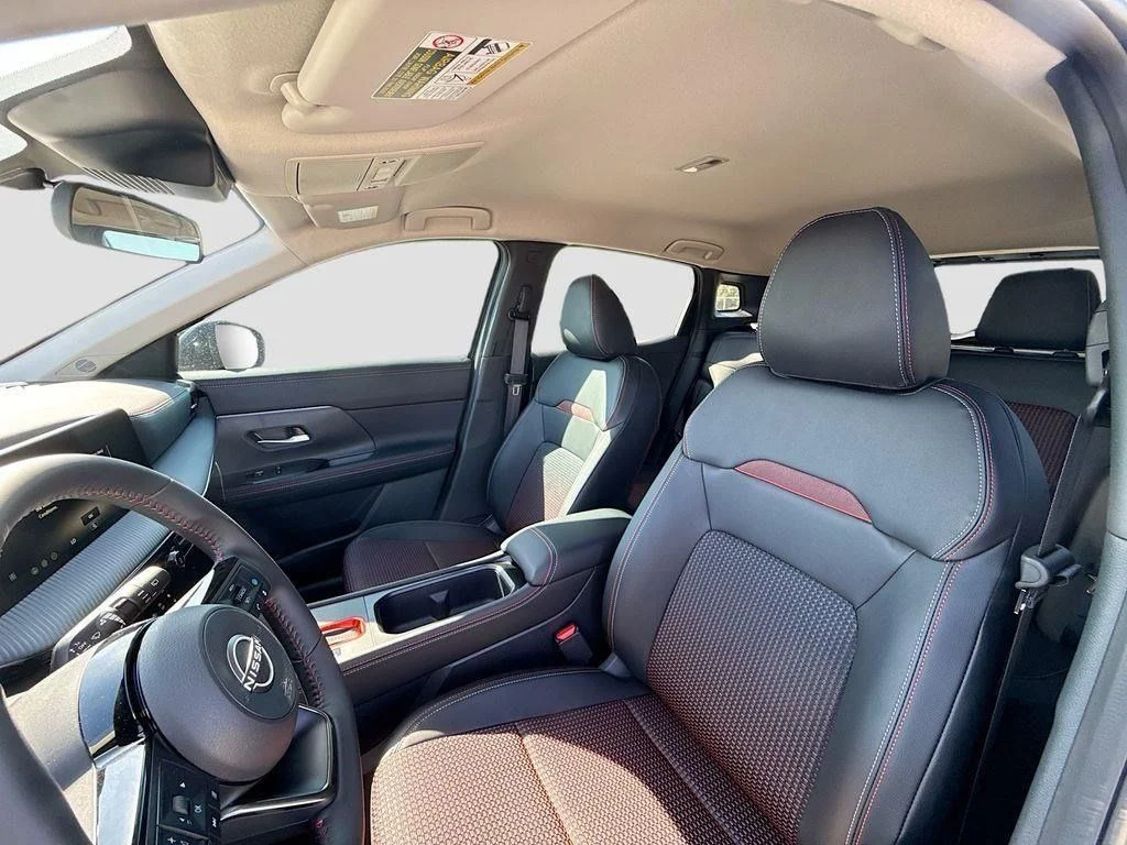 New 2026 Gray Nissan SR image 19