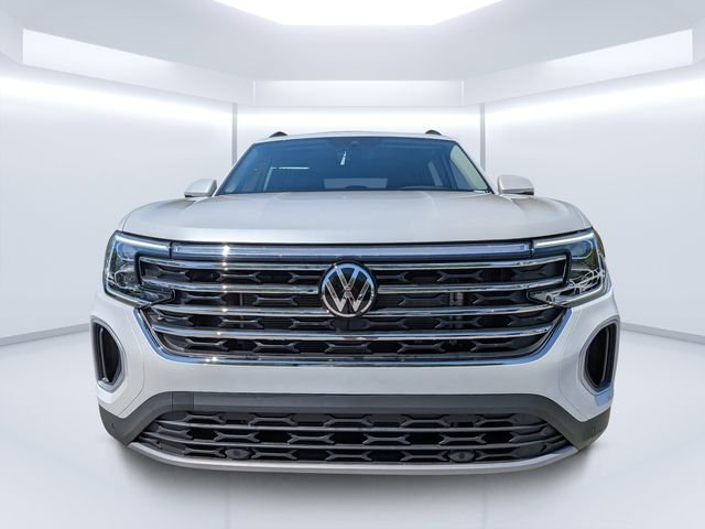 New 2026 White Volkswagen 2.0T SE w/Technology image 8