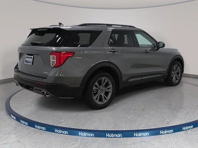 Certified Used 2023 Carbonized Gray Metallic Ford XLT image 6