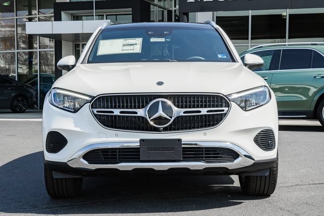 New 2026 Polar White Mercedes-Benz GLC 300 image 50