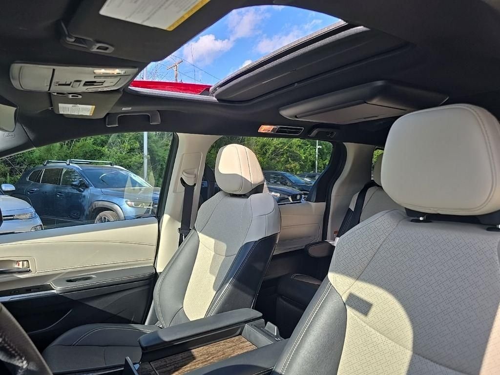 Used 2025 Red Toyota Limited image 6