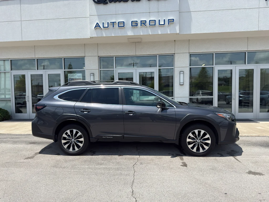 Used 2024 Magnetite Gray Metallic Subaru Limited XT image 2