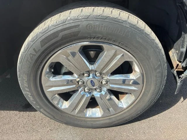 Used 2018 Gray Ford XLT image 11