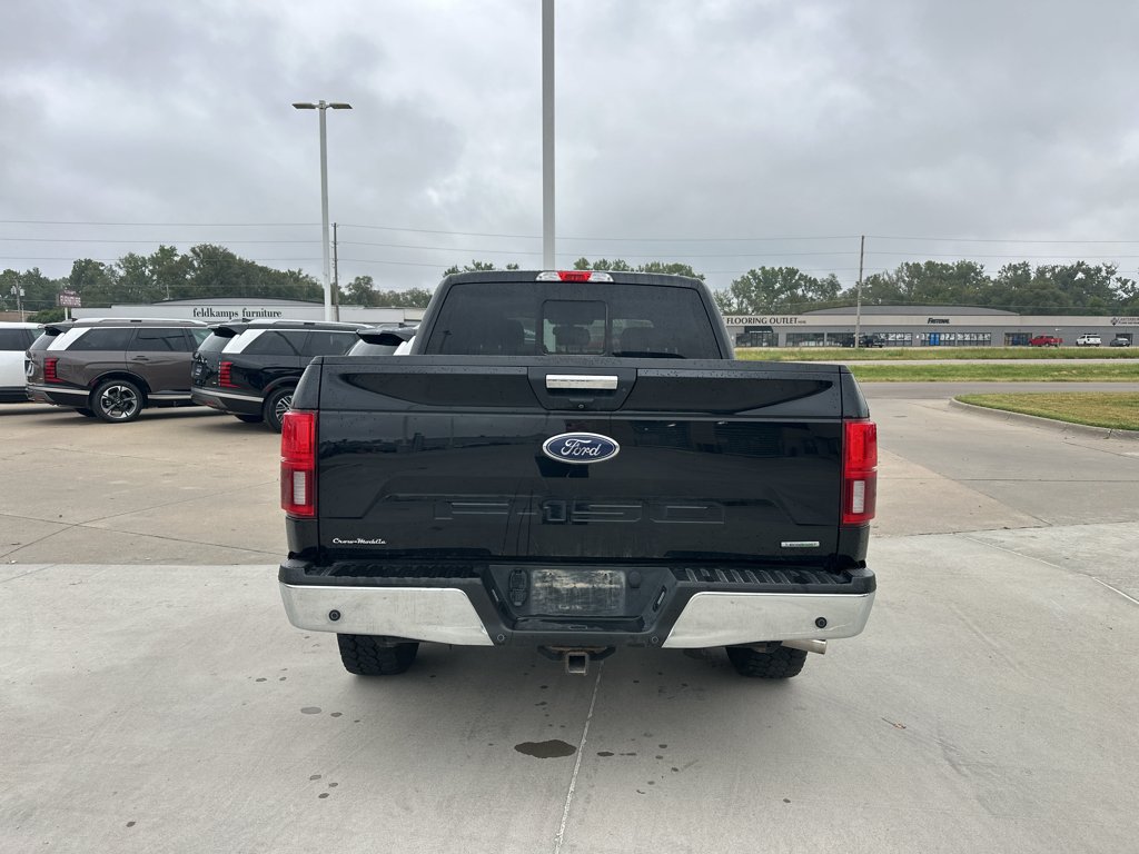 Used 2018 Shadow Black Ford XLT image 15